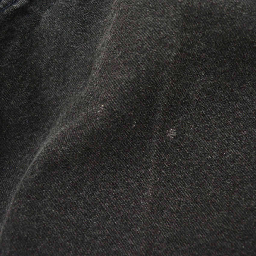 1990's Levi's 550 BLACK DENIM SHORTS... W36 L00