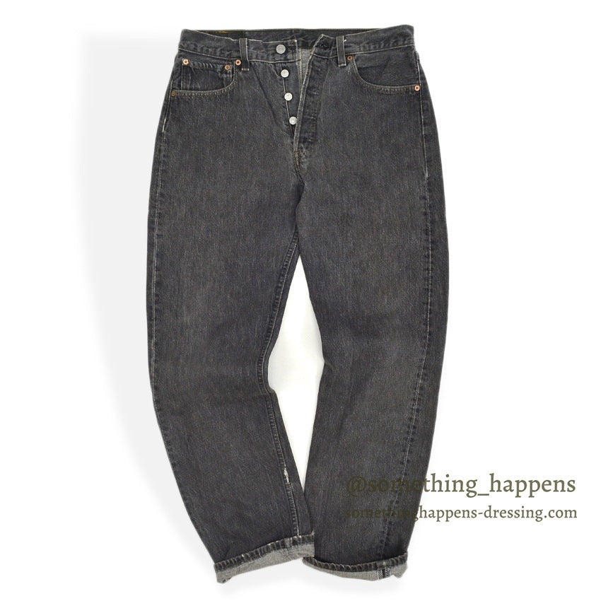 1990's Levi's 501 BLACK DENIM PANTS... W33/L32