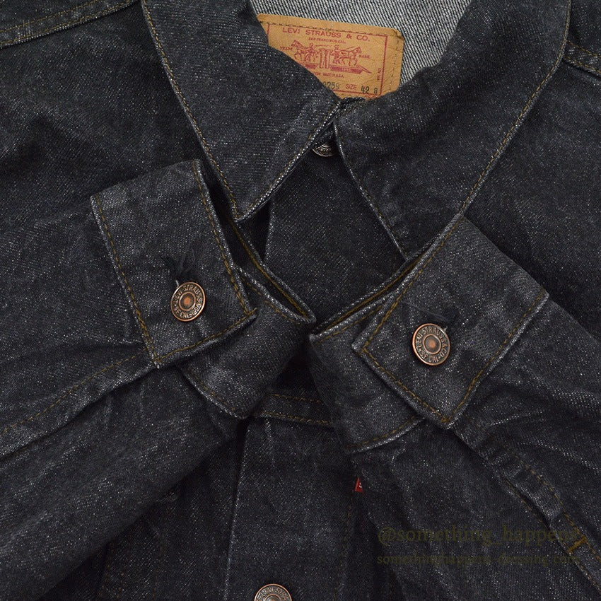 1980's Levi's 70506-0259 BLACK DENIM JACKET... 42R