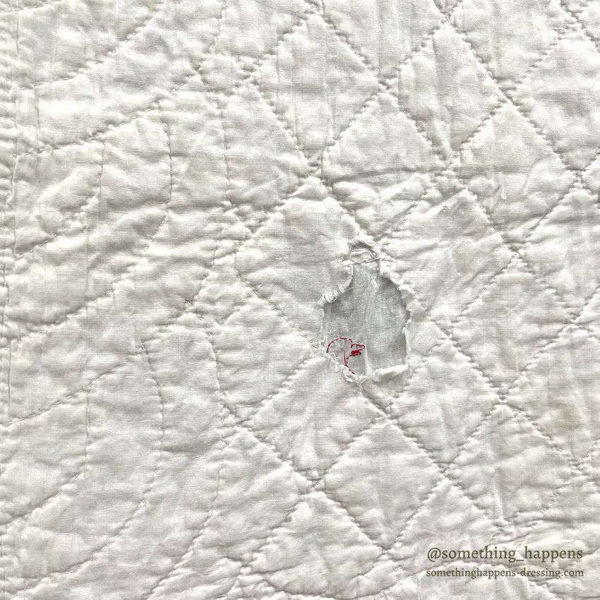 REDWORK HAND EMBROIDERY BABY QUILT... 120cm/107cm