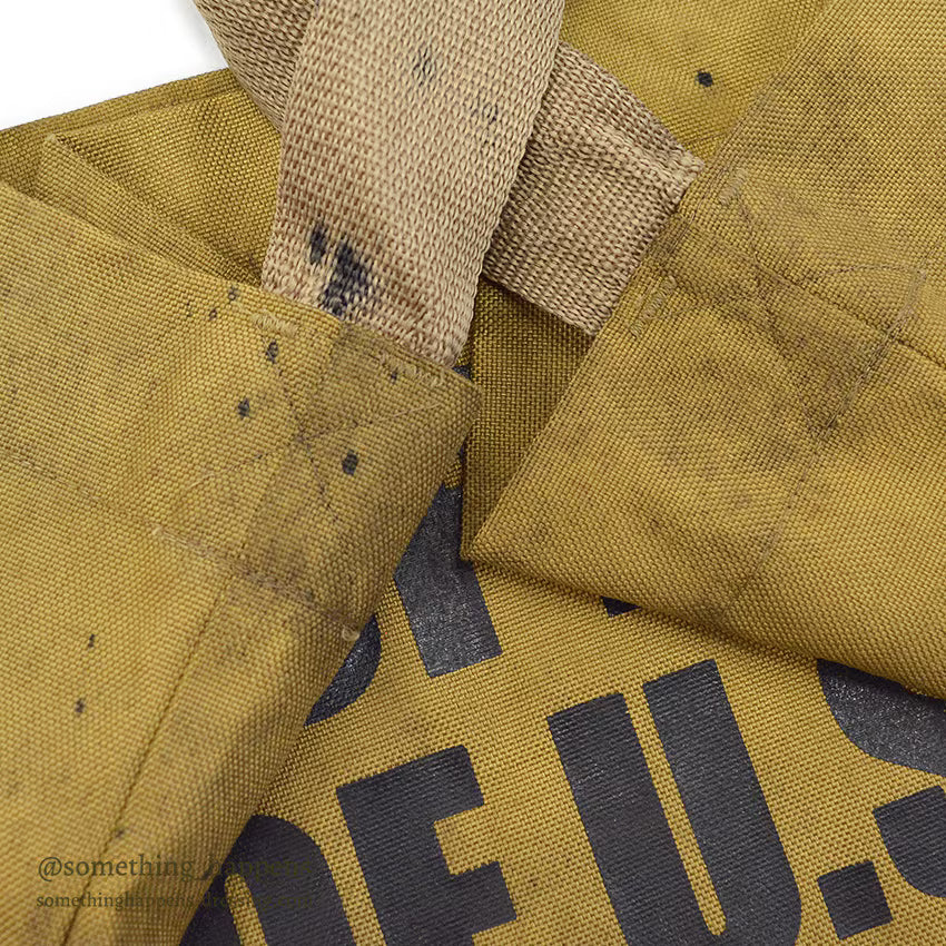 PROPERTY OF U.S. GOVERNMENT FLAG BAG 1 ...