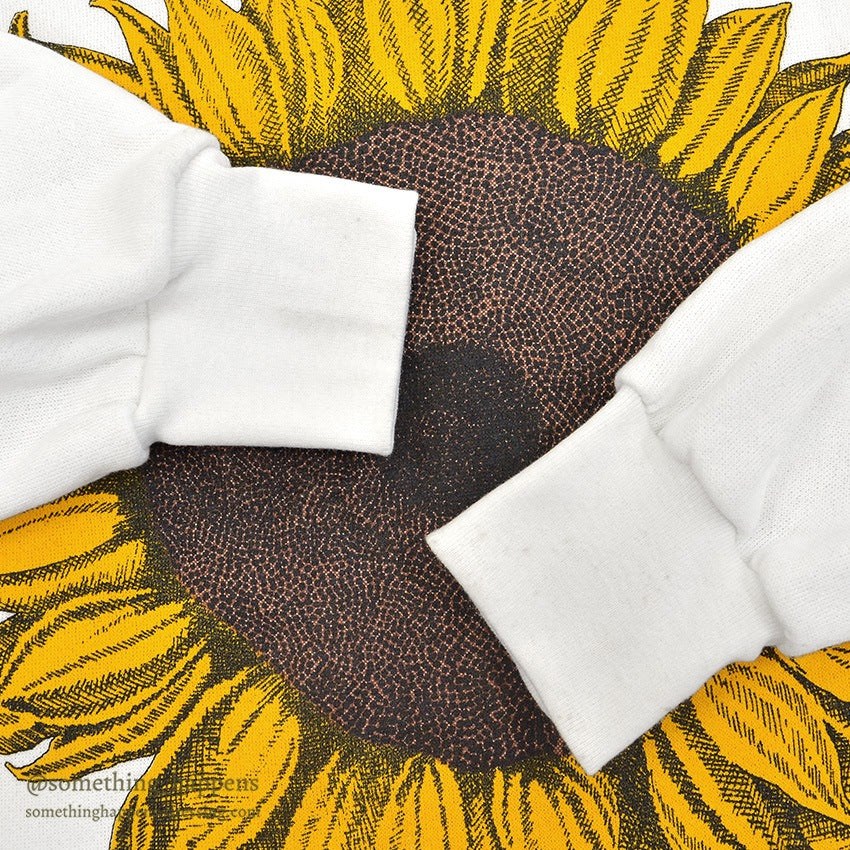 1990's DEADSTOCK DELTA SUN FLOWER SWEAT SHIRT... XL