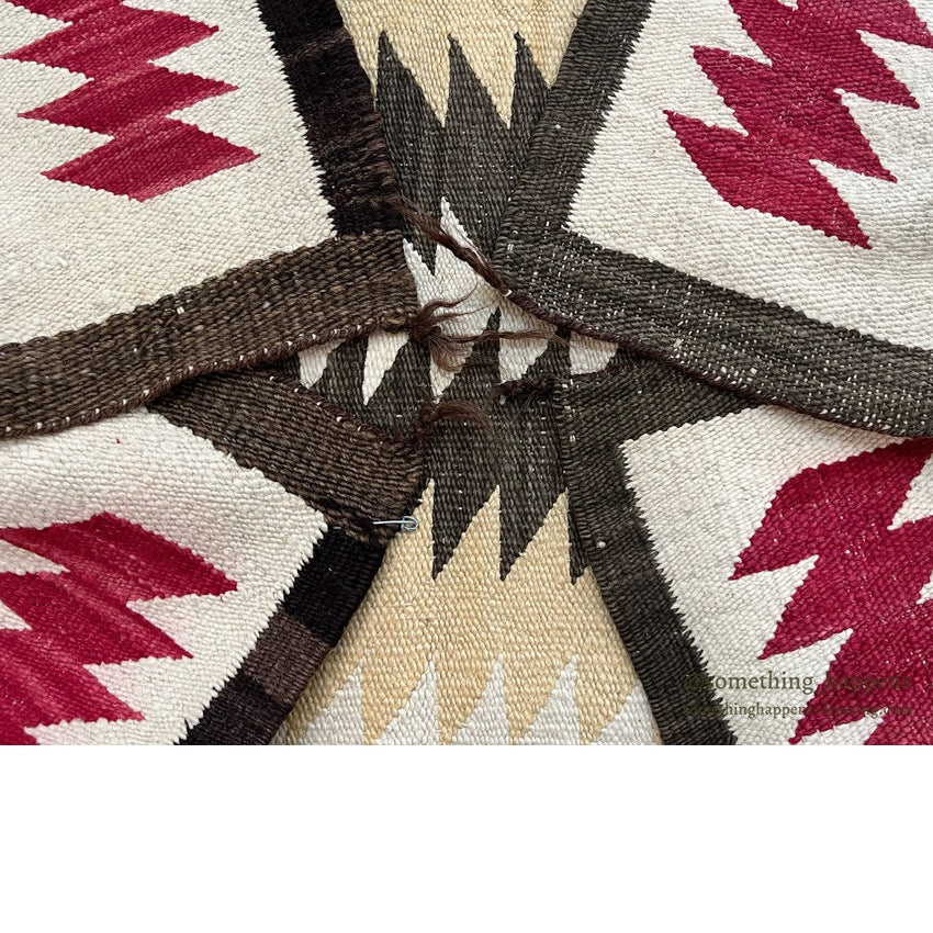 c.1940's NAVAJO RUG ZIGZAG PATTERN... 120cm/84cm