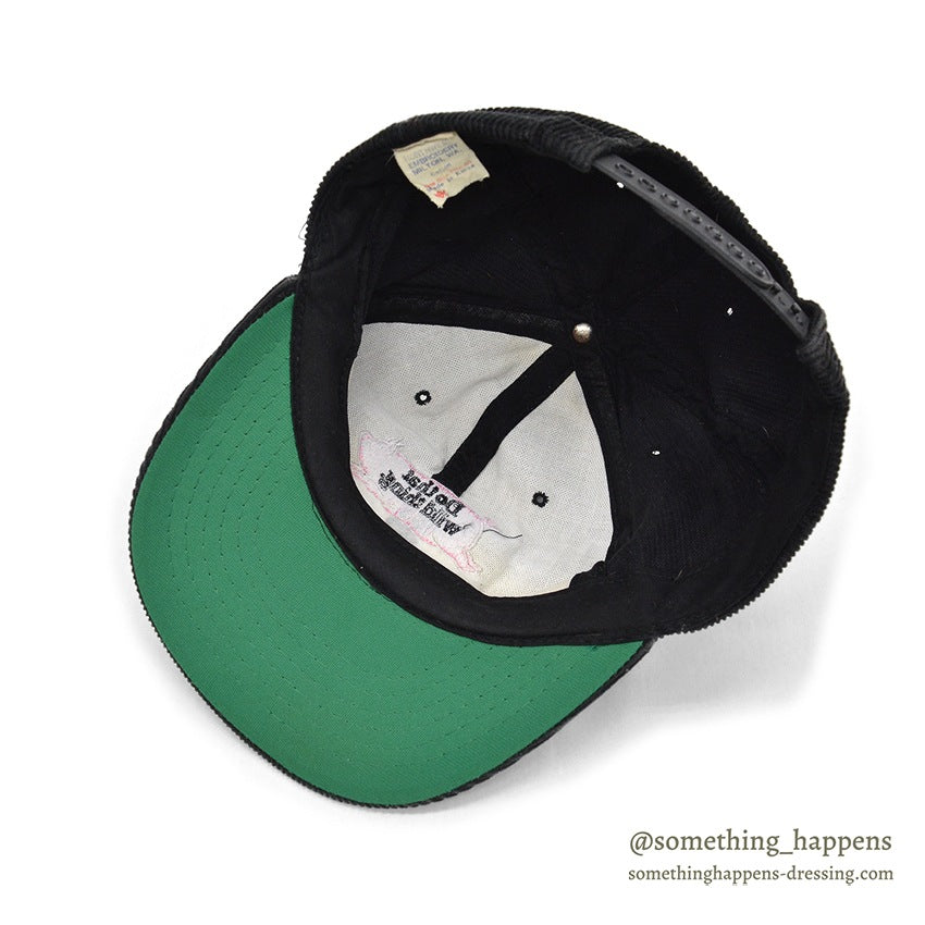 1980's PIG EMBROIDERY Do that wild thing. CAP...