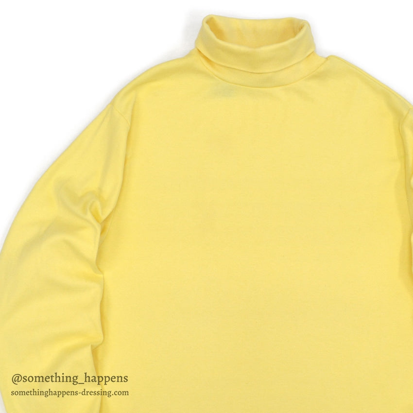 1980's~ EDDIE BAUER YELLOW TURTLE NECK TEE...L