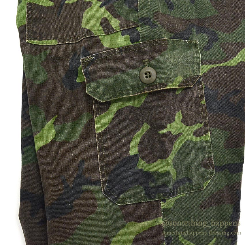 1980's FIVE BROTHER CAMO MULTI POCKETS PANTS... W32/L29