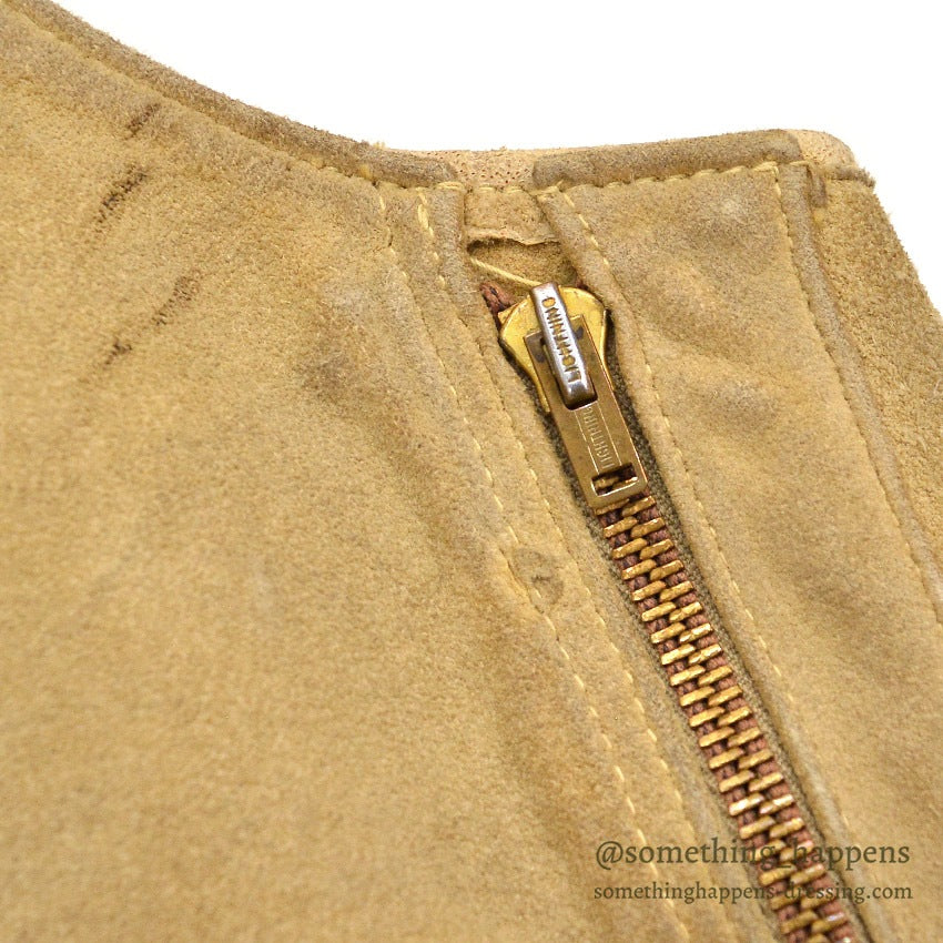 1950's~ OLD SPLIT LEATHER SUEDE HUNTING VEST / UNUSUAL POCKETS...