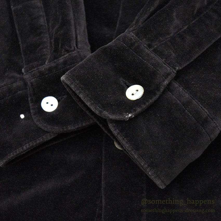 1980's~ BURMA BIBAS BLACK VELOUR SHIRT ... L