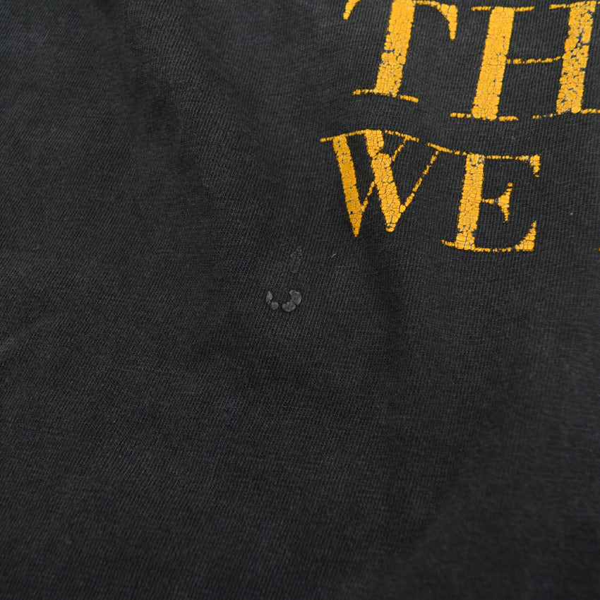 90's ONEITA 'WHO DO WE THINK WE ARE?' Tribal T-shirt... XL