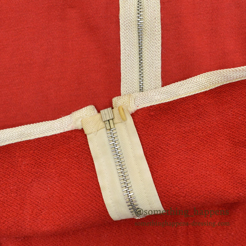 1960's SPORTSWEAR ZIP UP SWEAT SHIRTS...L