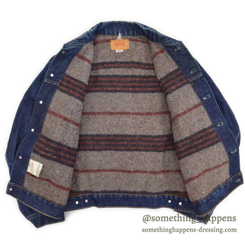 1970's Levi's 70505-0317 small-e DENIM JACKET BLANKET DARK... Fits like a 44
