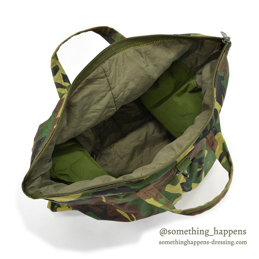 WOODLAND CAMO PATTERN FLYER'S HELMET BAG...