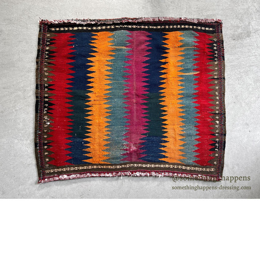 OLD NATURAL DYED HAND WOVEN TRIBAL RUG... 118cm/100cm