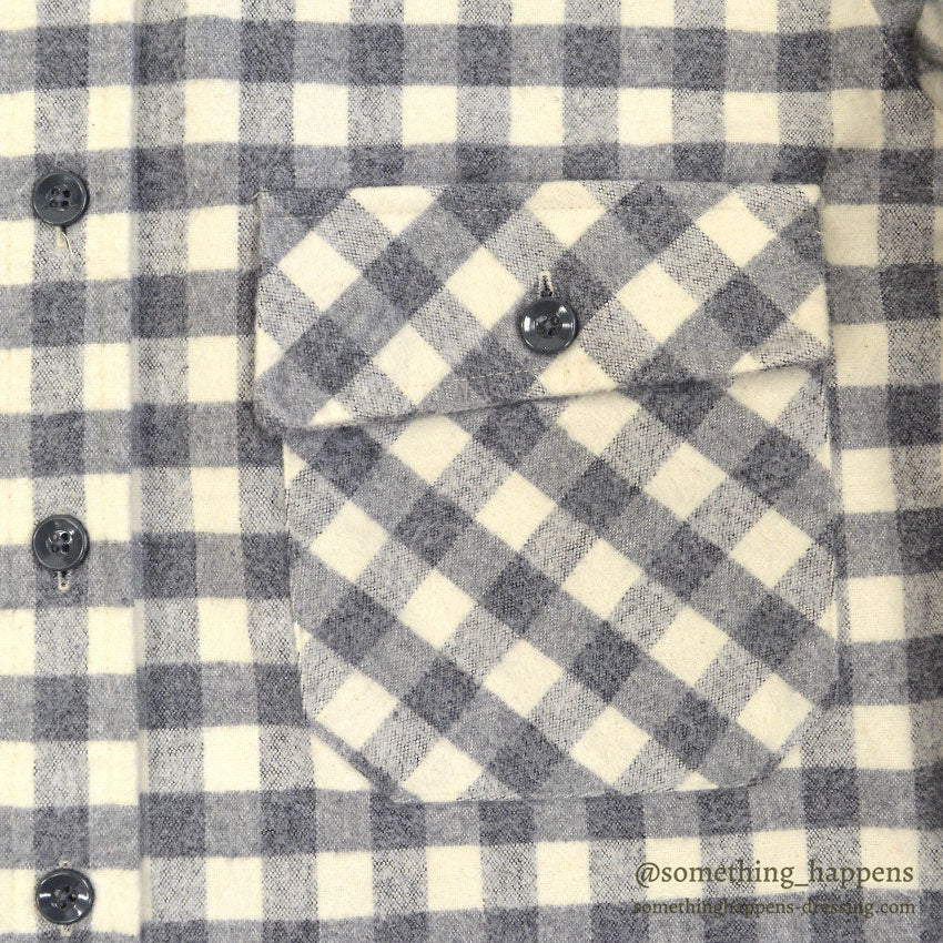 1990's LLBEAN SMALL BLOCK PLAID CHAMOIS CLOTH SHIRT... 151/2