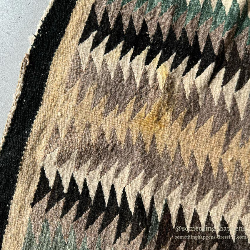 c.1950's NAVAJO RUG RARE COLOR... 103cm/66cm