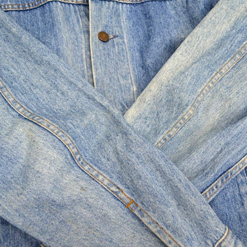 80's Levi's 'Oversized Patch' Denim Coat... S