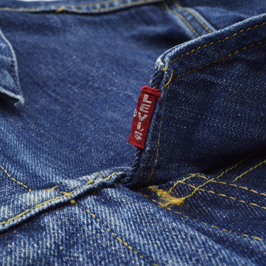 60's LEVI'S 558XX denim jacket with guarantee tag... Fits like size 44