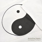 1990's ALORE YIN YANG ART T-SHIRT... XL