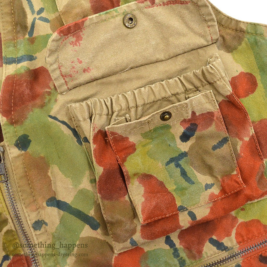 1980's BANANA REPUBLIC HAND PAINTED CAMO PHOTO JOURNALIST VEST...XL