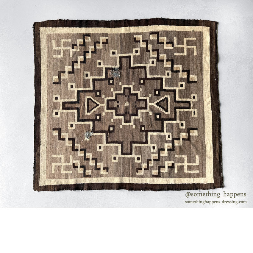 c.1920's JBMOORE WHIRLING LOGS CRYSTAL NAVAJO RUG... 113cm/106cm