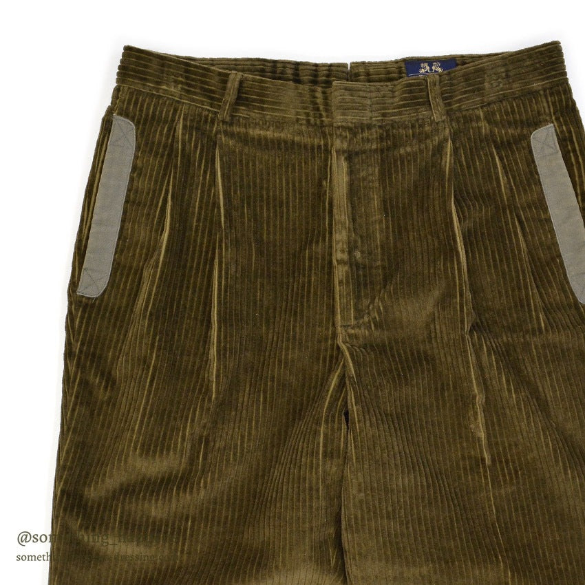 1990's WILLIS & GEIGER OLIVE GREEN CORDUROY PANTS...W34