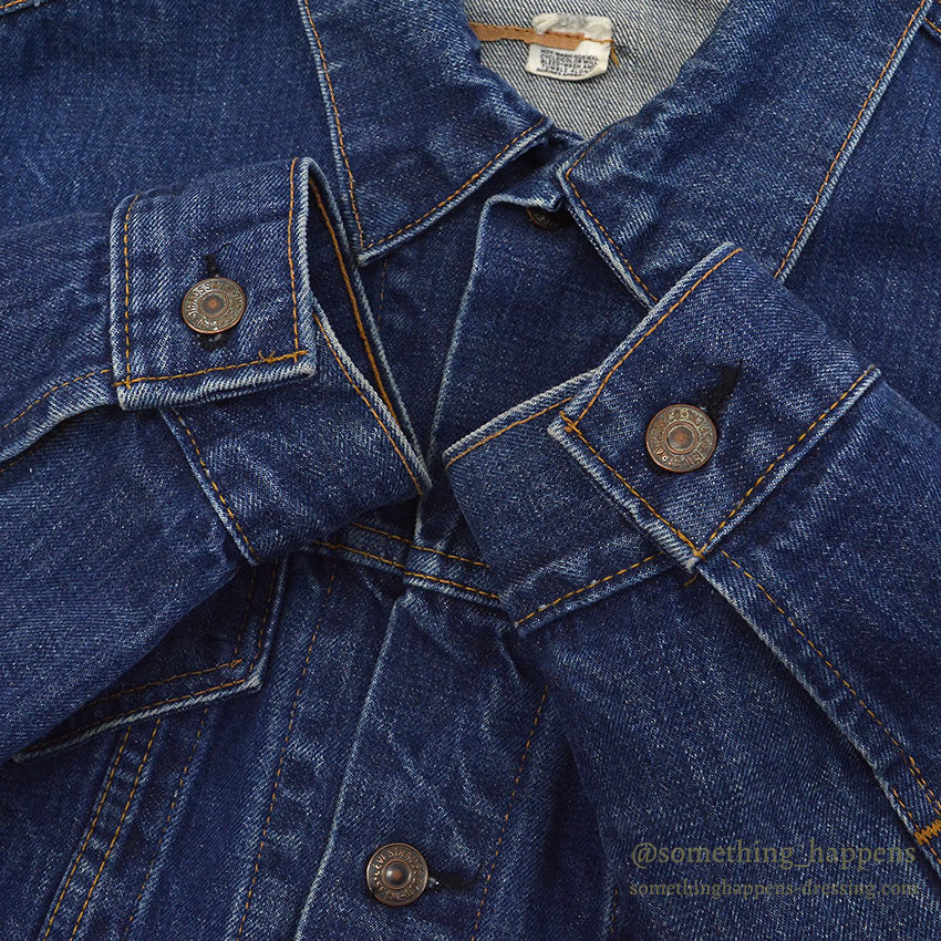 1970's Levi's 70505-0217 DENIM JACKET / INDIGO... Fits like 46