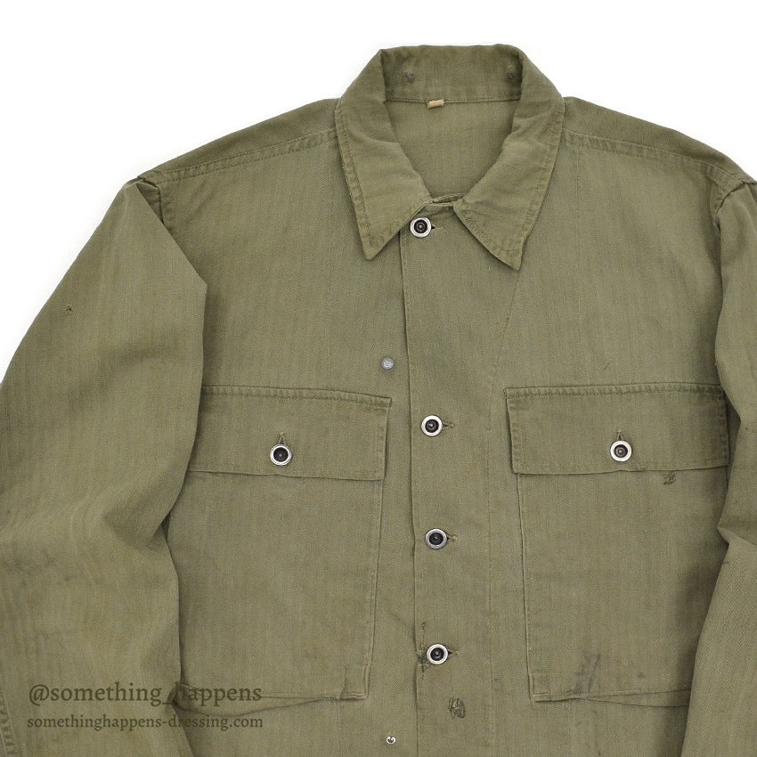 1940's U.S.ARMY WW2 M-43 HBT JACKET / UNUSUAL METAL BUTTON ... 38R