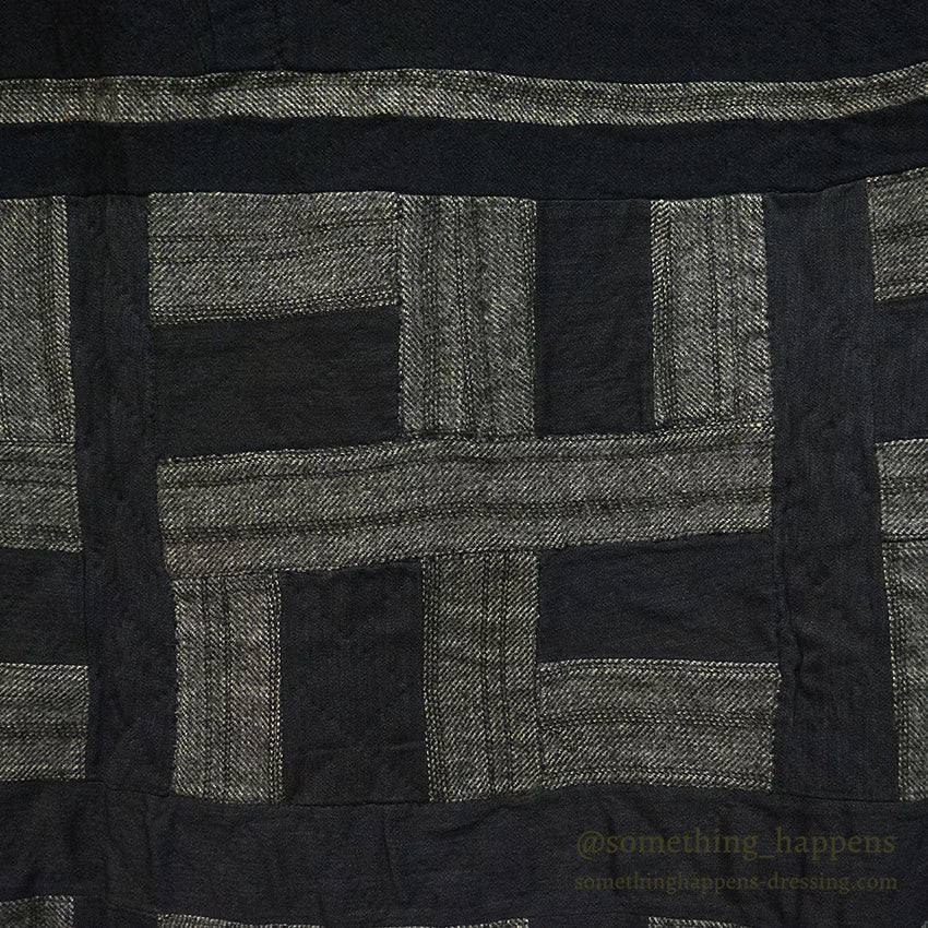 ANTIQUE WHIRLING LOGS, SWASTIKA PATCHWORK BLACK/GRAY WOOL QUILT ... 200cm/190cm