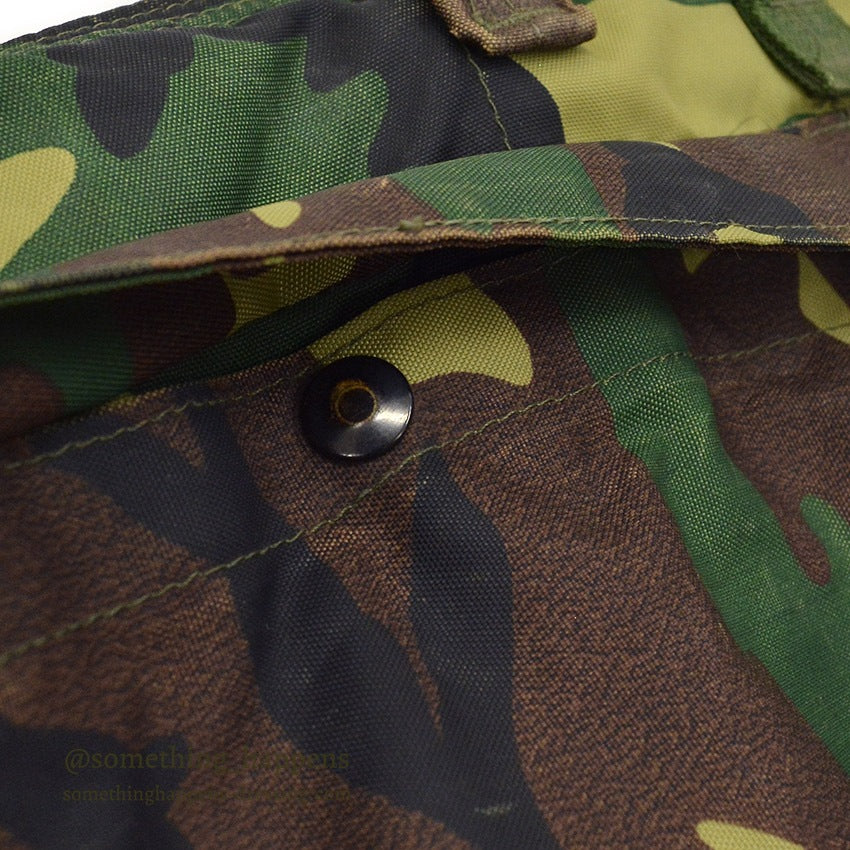 WOODLAND CAMO PATTERN FLYER'S HELMET BAG...