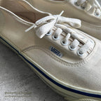 1980's VANS AUTHENTIC WHITE MADE IN USA...81/2