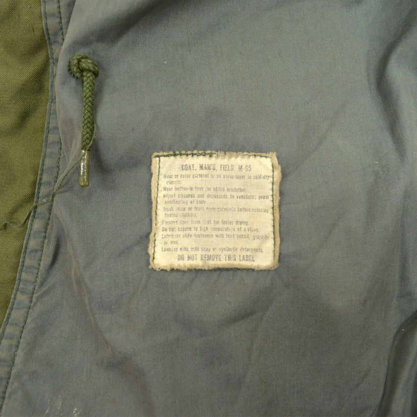 60's US ARMY M-65 2nd type, gray liner... SHORT-SMALL