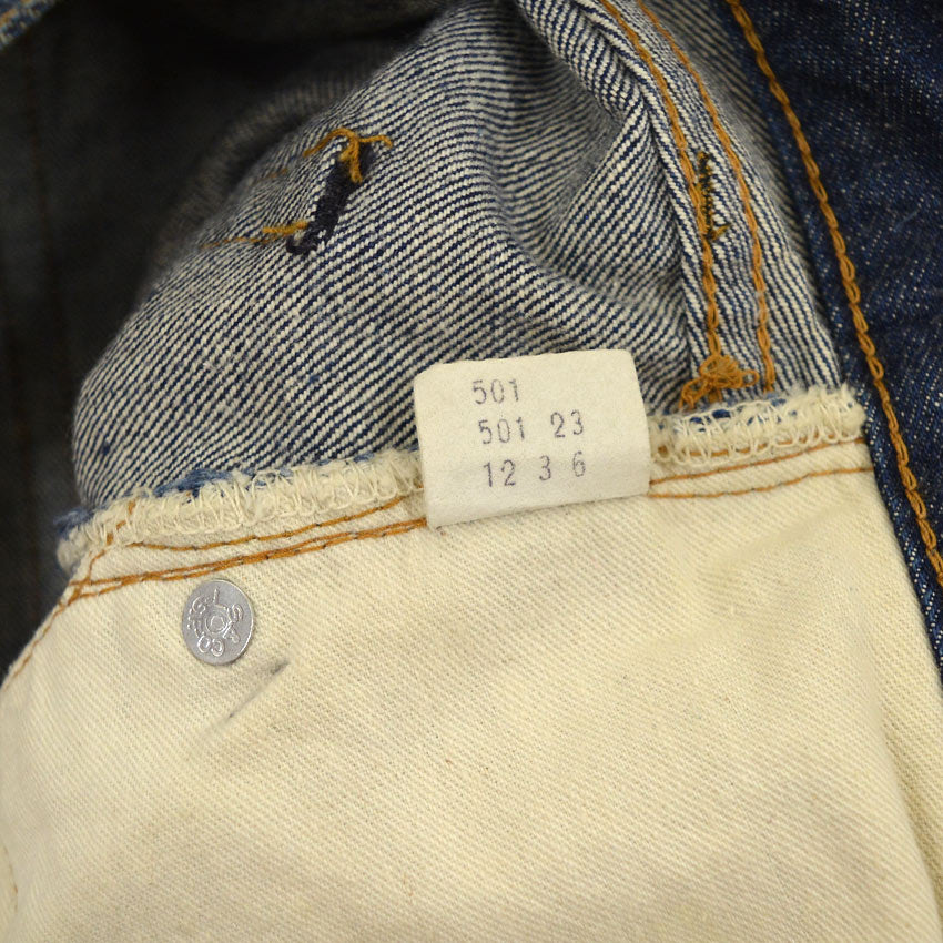 1970's Levi's 501 66 early period... W33 L32