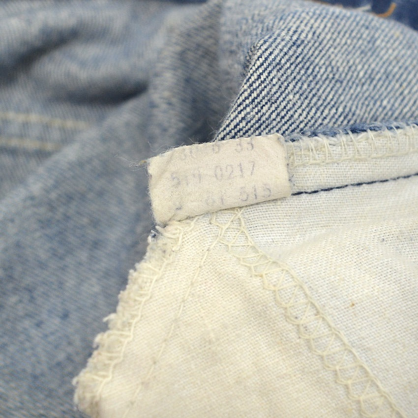 1980's Levi's 519 DENIM PANTS... W34 L32