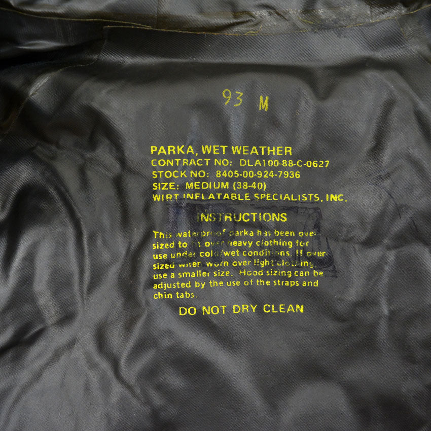 1980's USARMY PARKA, WET WEATHER JACKET... MEDIUM