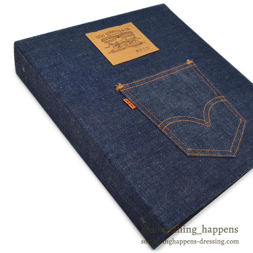1970's~ DEADSTOCK Levi's ADVERTISING DENIM BINDER...