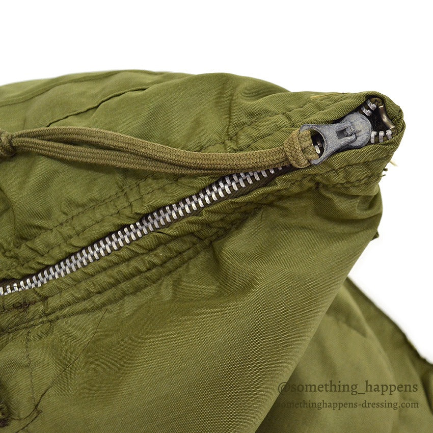 1970's USAF BAG, FLYING HELMET, NYLON CAMO LINING...