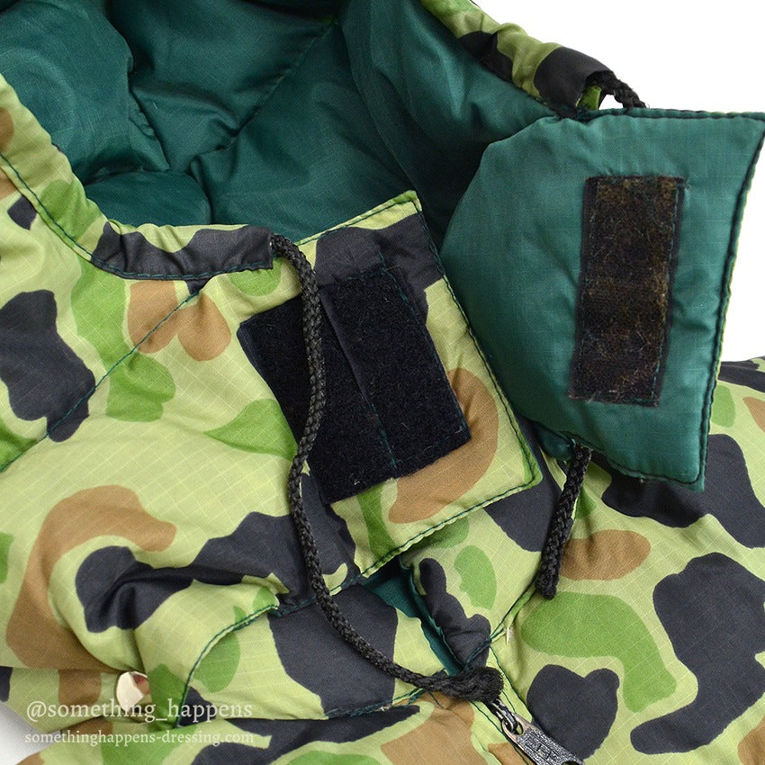 ~1980's TOUCH DOWN DUCK HUNTER CAMO REVERSIBLE DOWN JACKET...S