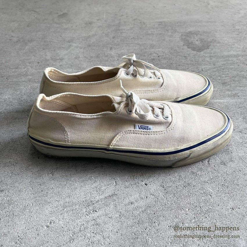 1980's VANS AUTHENTIC WHITE MADE IN USA...81/2