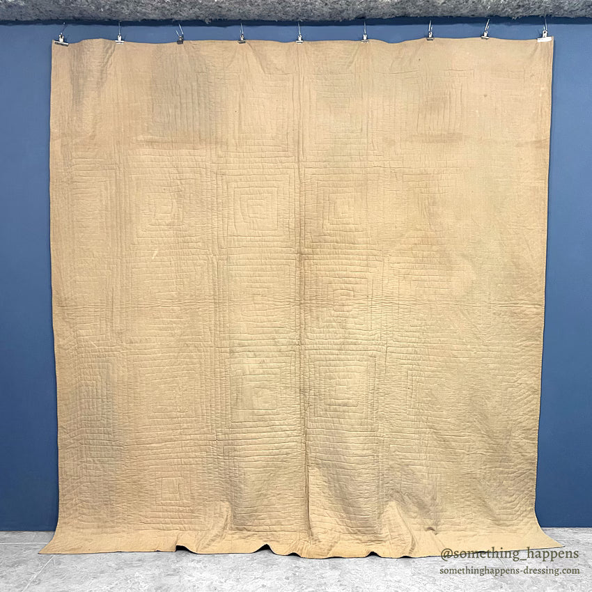ANTIQUE PRIMITIVE FOLK ART PATCHWORK QUILT... 228cm/228cm