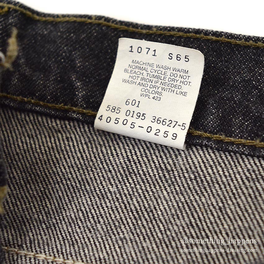 1990's Levi's 505 BLACK DENIM PANTS...W36/L30