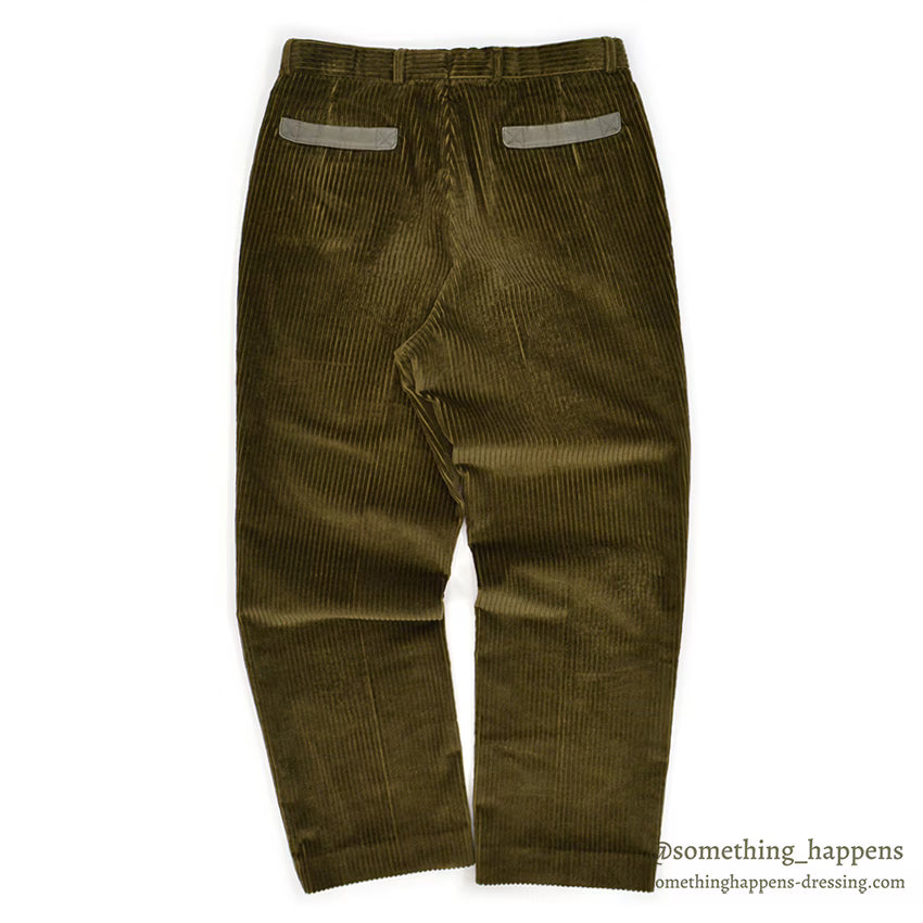 1990's WILLIS & GEIGER OLIVE GREEN CORDUROY PANTS...W34