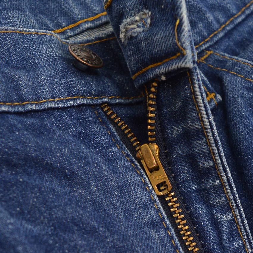 1980's Levi's 519 DENIM PANTS... W34 L32