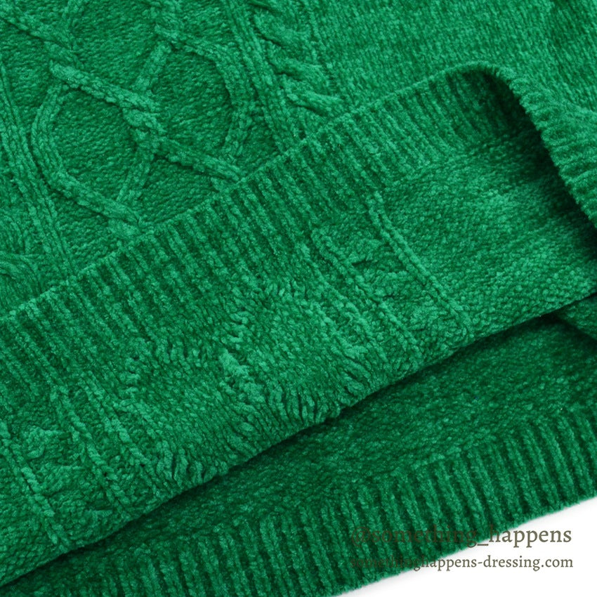 OLD GREEN MOCK NECK VELVET SWEATER... Fits like M
