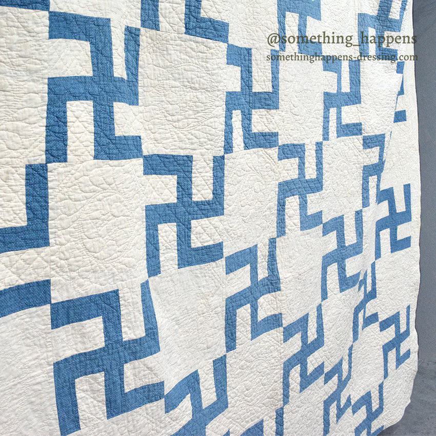 ANTIQUE WHIRLING LOGS, SWASTIKA PATCHWORK QUILT... 206cm/164cm
