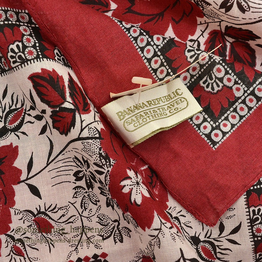 1980's DEADSTOCK BANANA REPUBLIC SAFARI & TRAVEL BANDANA RED...