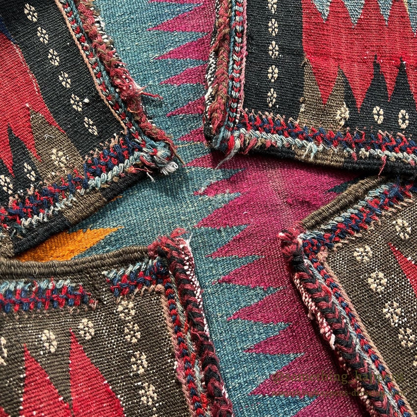 OLD NATURAL DYED HAND WOVEN TRIBAL RUG... 118cm/100cm