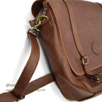 1990's EDDIE BAUER BROWN LEATHER SATCHEL BAG...