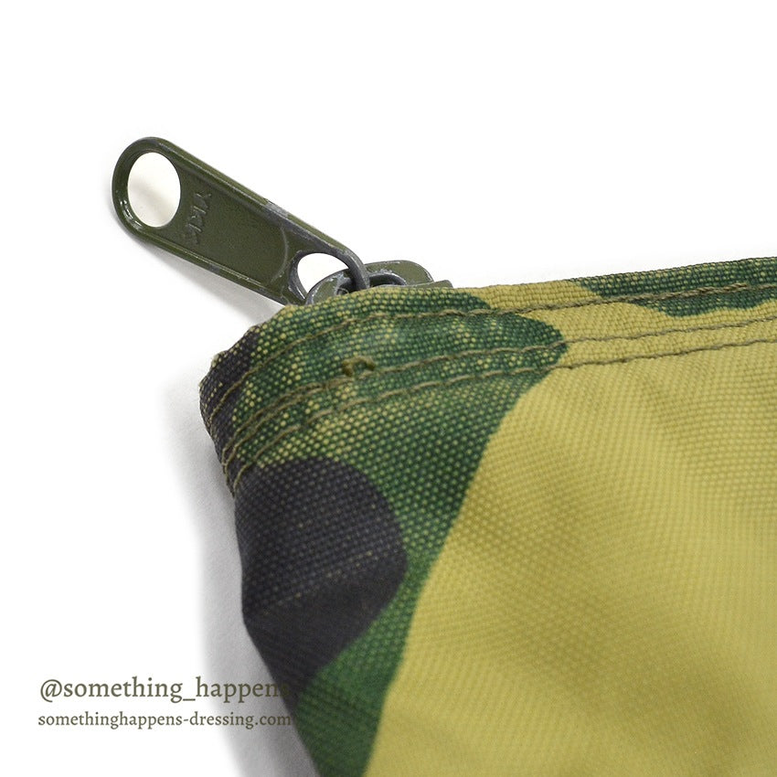 WOODLAND CAMO PATTERN FLYER'S HELMET BAG...