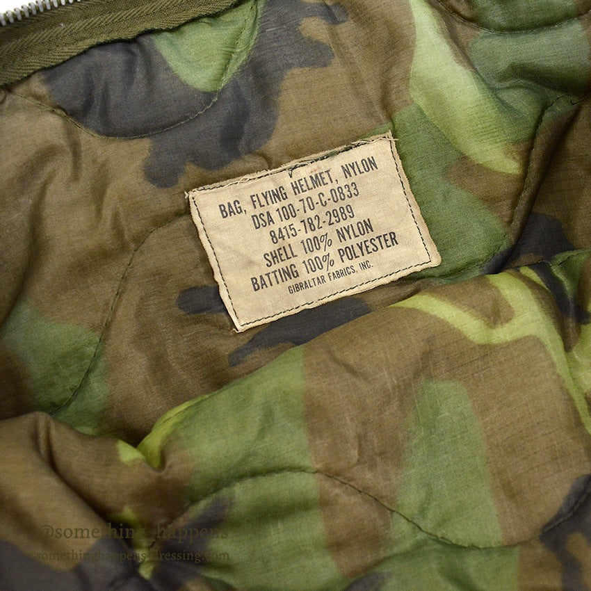 1970's USAF BAG, FLYING HELMET, NYLON CAMO LINING...