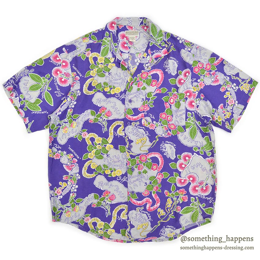 1980's BANANA REPUBLIC SAFARI & TRAVEL RAYON ALOHA SHIRT...M